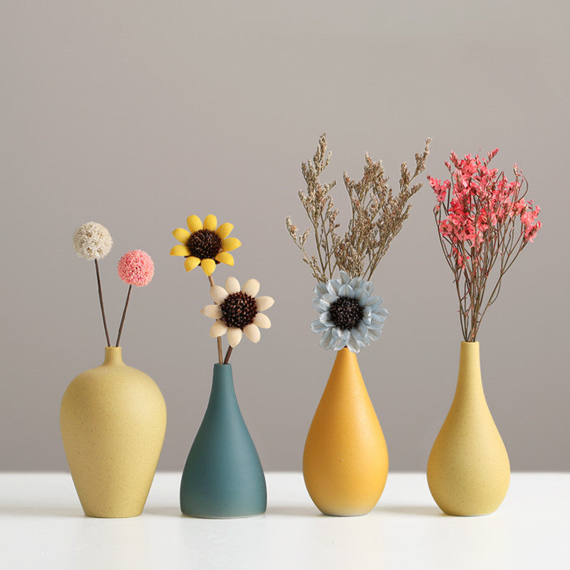 4-piece  Textured Ceramic Vase set